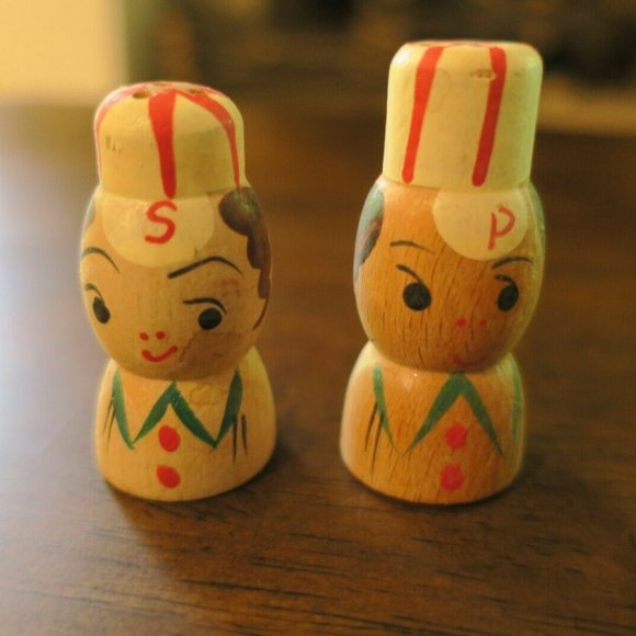 Vintage Wooden Family Hand Painted Salt & Pepper Set 4 Pairs Japan Orig. Box - Picture 7 of 12
